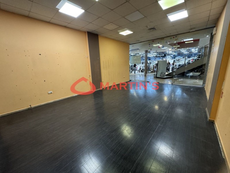 De inchiriat  Magazin Sofia , Mladost 1 , 55 mp | 53783328 - imagine [4]
