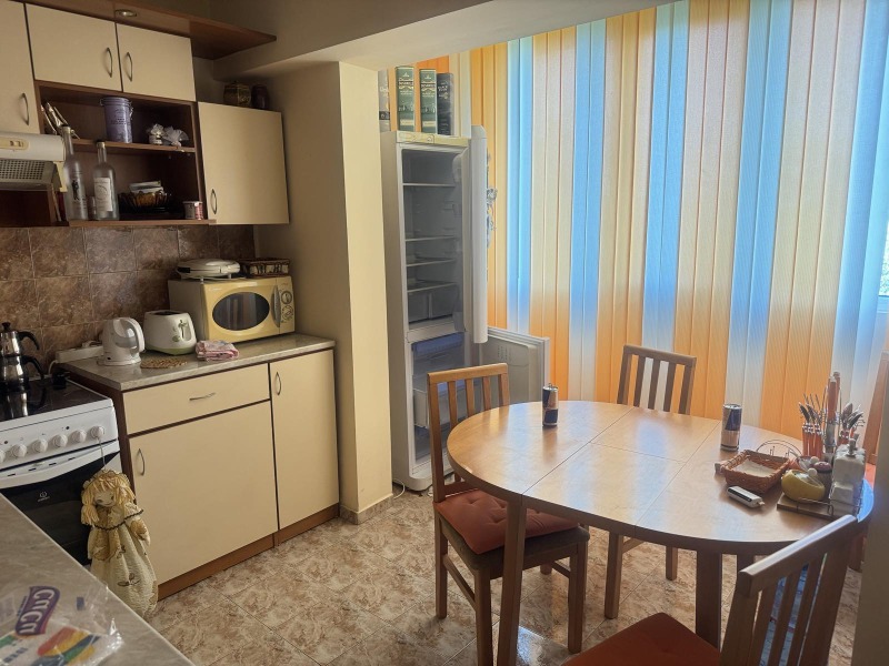 Дава под Наем 2-СТАЕН в град Русе, Здравец Изток - 62 кв.м / 357.90 € » 700 лв., БЮТИ ХОУМ ЕСТЕЙТ
