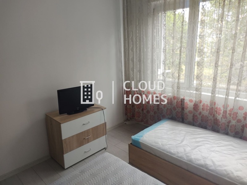 Издаје се  1 спаваћа соба Софија , Слатина , 68 м2 | 62997970 - слика [12]