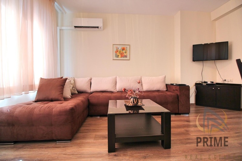 K pronájmu  1 ložnice Burgas , Vazraždane , 75 m2 | 65057782 - obraz [5]