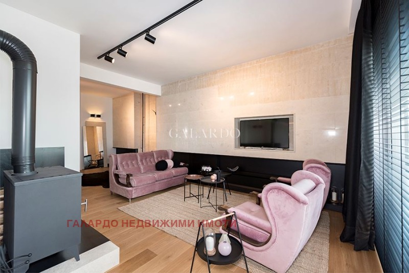 K pronájmu  3 ložnice Sofia , Centar , 170 m2 | 64657559 - obraz [2]