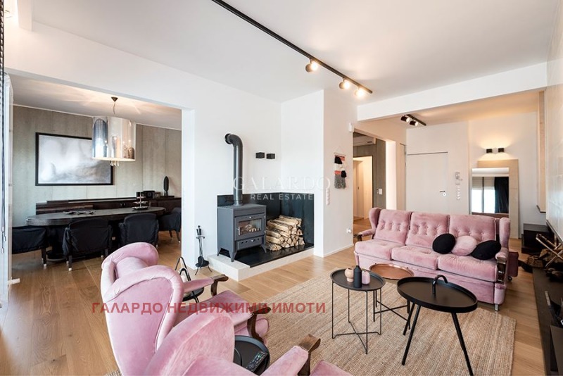 K pronájmu  3 ložnice Sofia , Centar , 170 m2 | 64657559