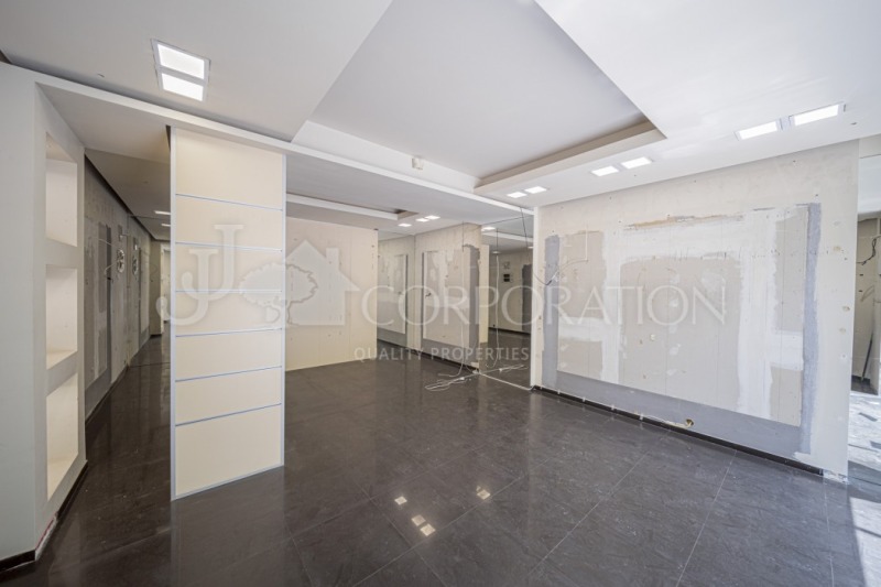 Te huur  Winkel Sofia , Tsentar , 40 m² | 57478452 - afbeelding [3]
