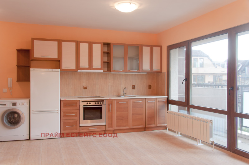 Zu vermieten  1 Schlafzimmer Sofia , Banischora , 58 qm | 50080388