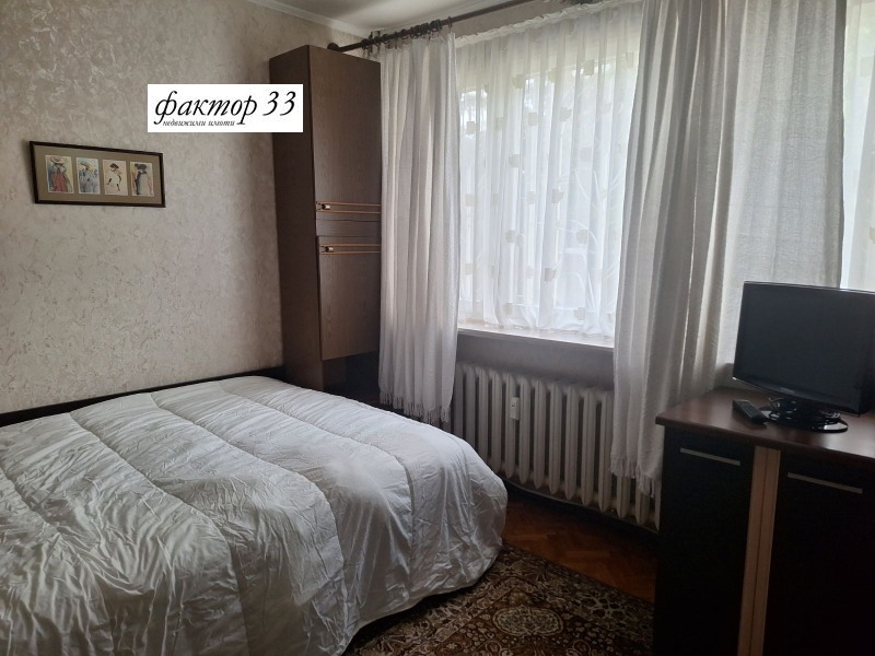 Дава под наем  3-стаен град София , Гео Милев , 100 кв.м | 55090768 - изображение [9]