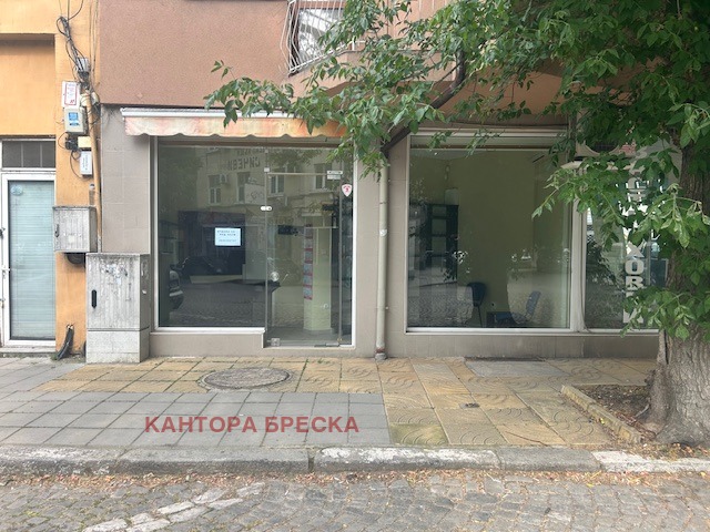 K pronájmu  Prodejna Plovdiv , Karšijaka , 35 m2 | 89983419