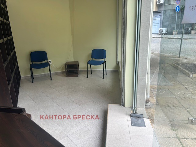 K pronájmu  Prodejna Plovdiv , Karšijaka , 35 m2 | 89983419 - obraz [5]