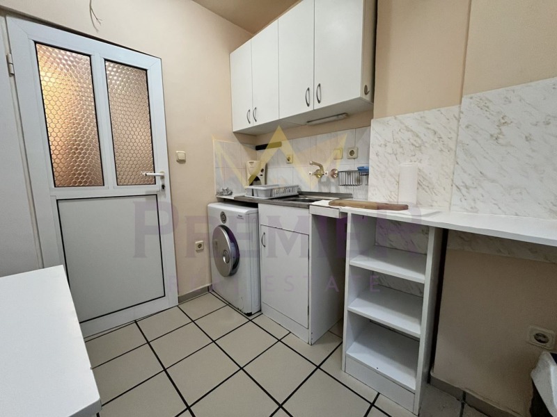 Дава под наем 2-СТАЕН, гр. Варна, Център, снимка 2 - Апартаменти - 52664316