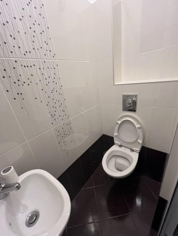 K pronájmu  2 ložnice Sofia , Centar , 95 m2 | 53108843 - obraz [11]