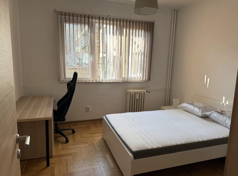 K pronájmu  2 ložnice Sofia , Centar , 95 m2 | 53108843 - obraz [10]