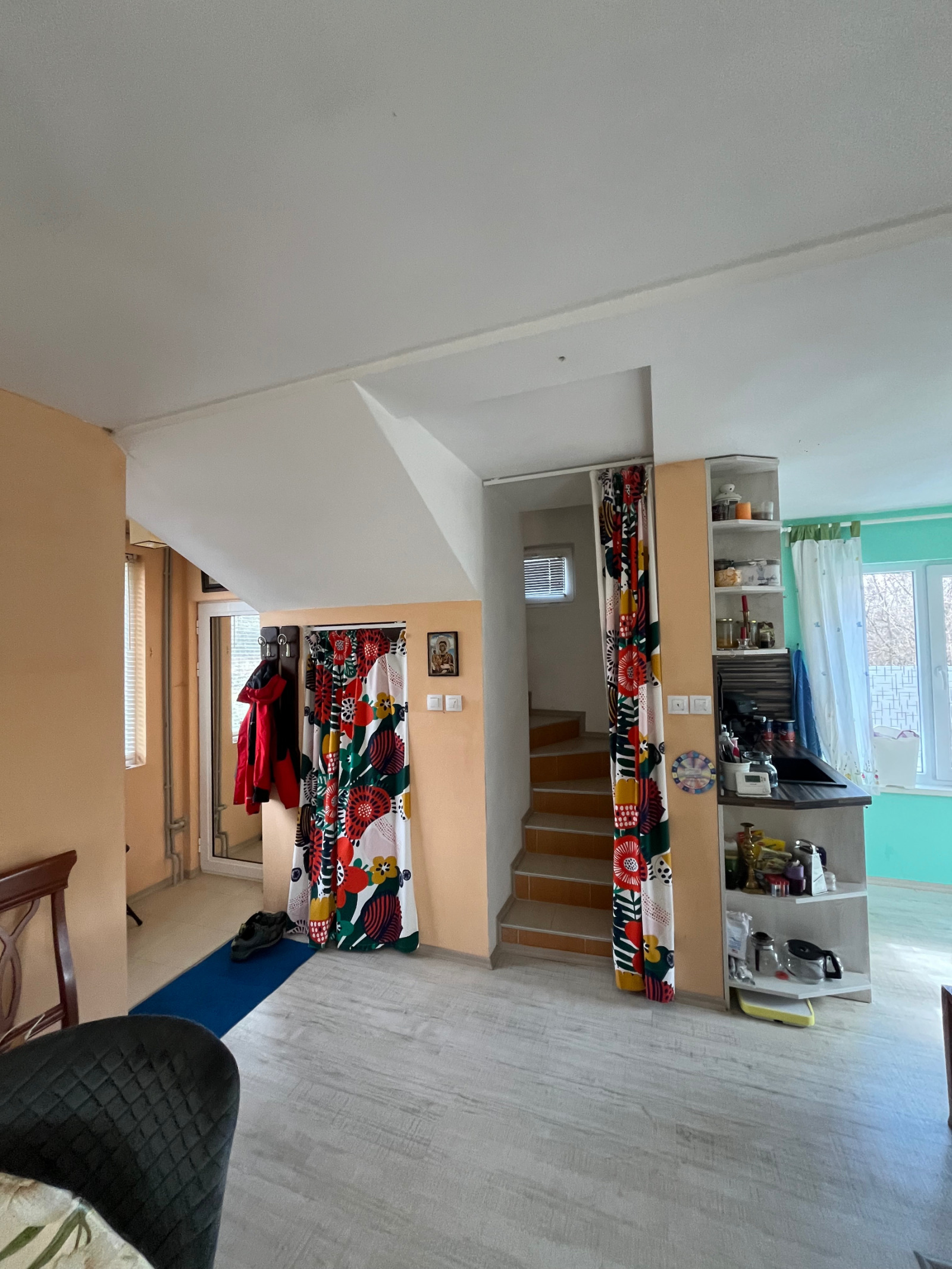 Дава под наем КЪЩА, гр. София, Горна баня, снимка 7 - Къщи - 53918695