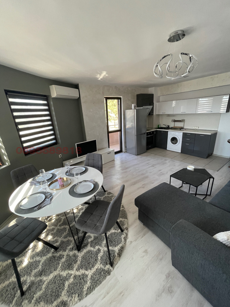 Дава под наем 2-СТАЕН, гр. Шумен, Пазара, снимка 4 - Апартаменти - 52535221