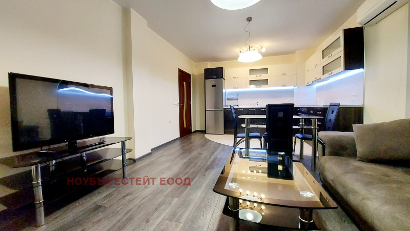 Vuokrattavana  1 makuuhuone Sofia , Mladost 1 , 68 neliömetriä | 83504094 - kuva [2]