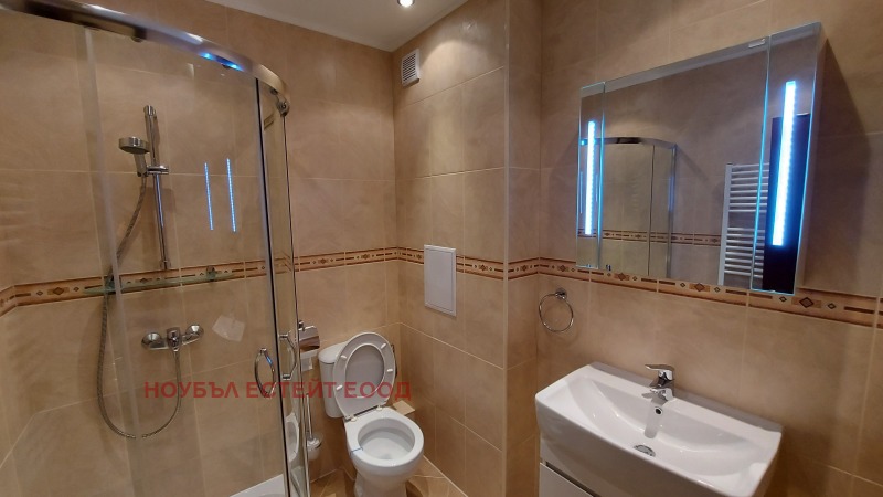 Vuokrattavana  1 makuuhuone Sofia , Mladost 1 , 68 neliömetriä | 83504094 - kuva [4]