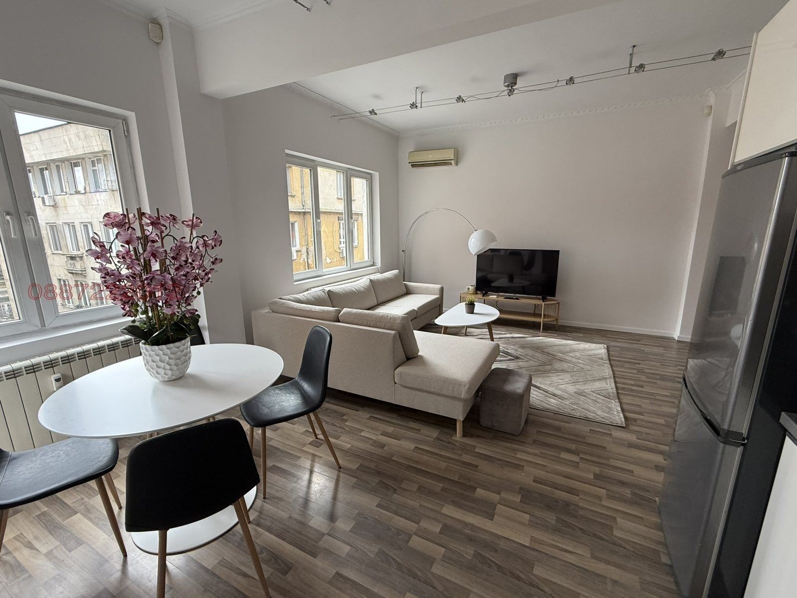 Дава под наем 2-СТАЕН, гр. София, Център