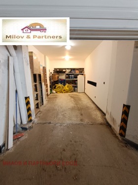 ���� ��� ���� 3-����� | Imot.bg � ����� ������ 14