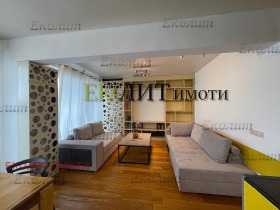 4-стаен град София, Кръстова вада