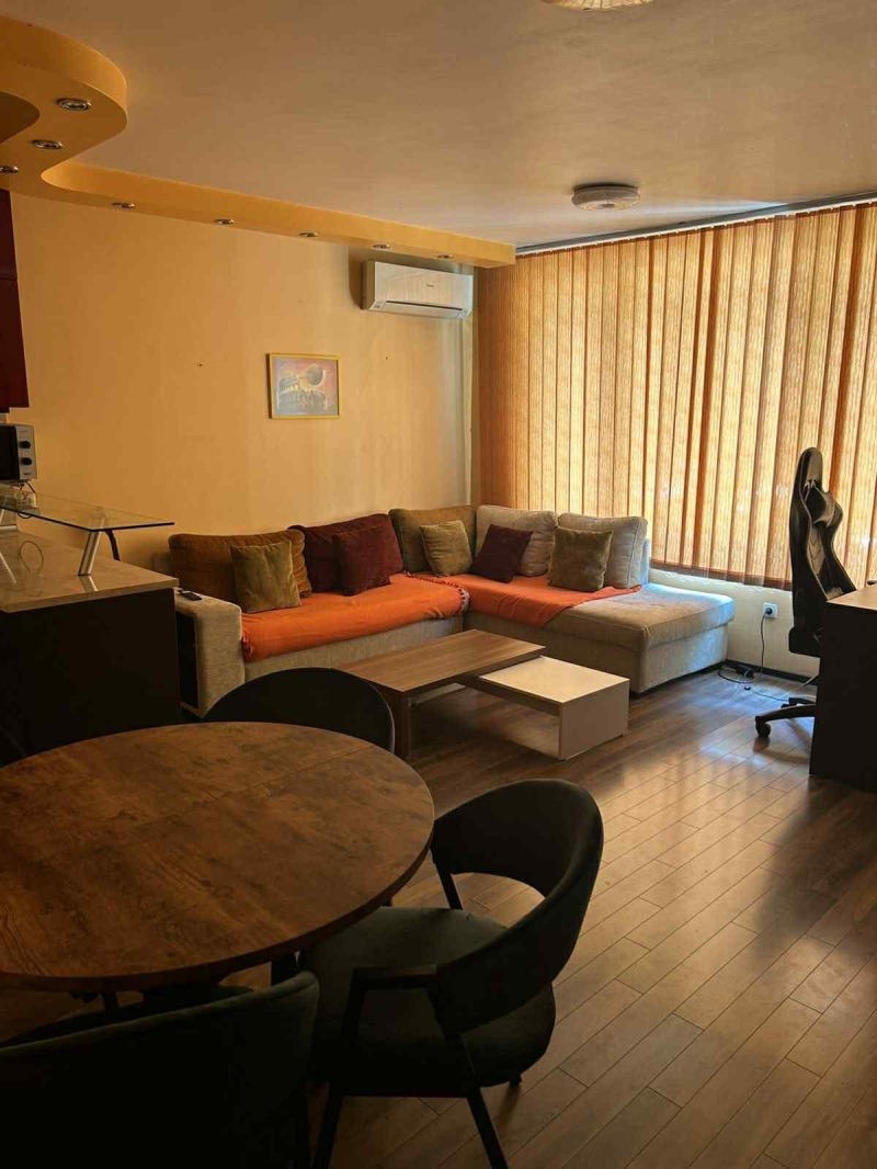 Til leie  1 soverom Sofia , Bakston , 52 kvm | 32907047 - bilde [2]