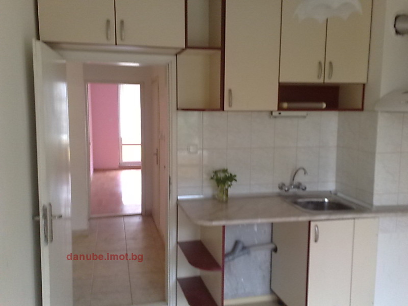 Дава под наем  2-стаен град Русе , Център , 67 кв.м | 93272461 - изображение [4]