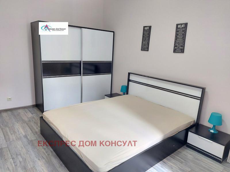 Дава под наем 3-СТАЕН, гр. София, Център, снимка 8 - Апартаменти - 54419162