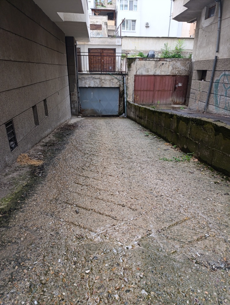 Til leie  Garasje Sofia , Reduta , 24 kvm | 33915008 - bilde [2]