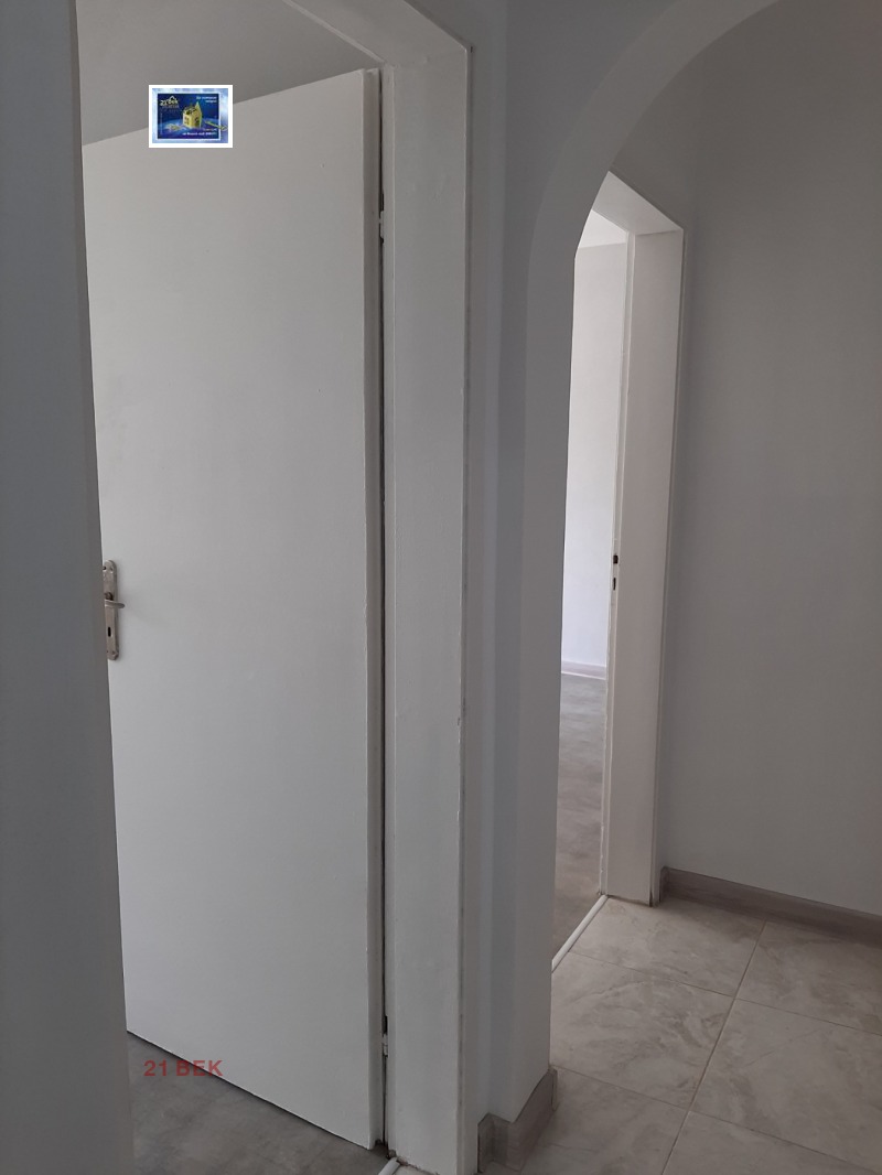 De inchiriat  1 dormitor Plovdiv , Țentâr , 53 mp | 72566461 - imagine [9]