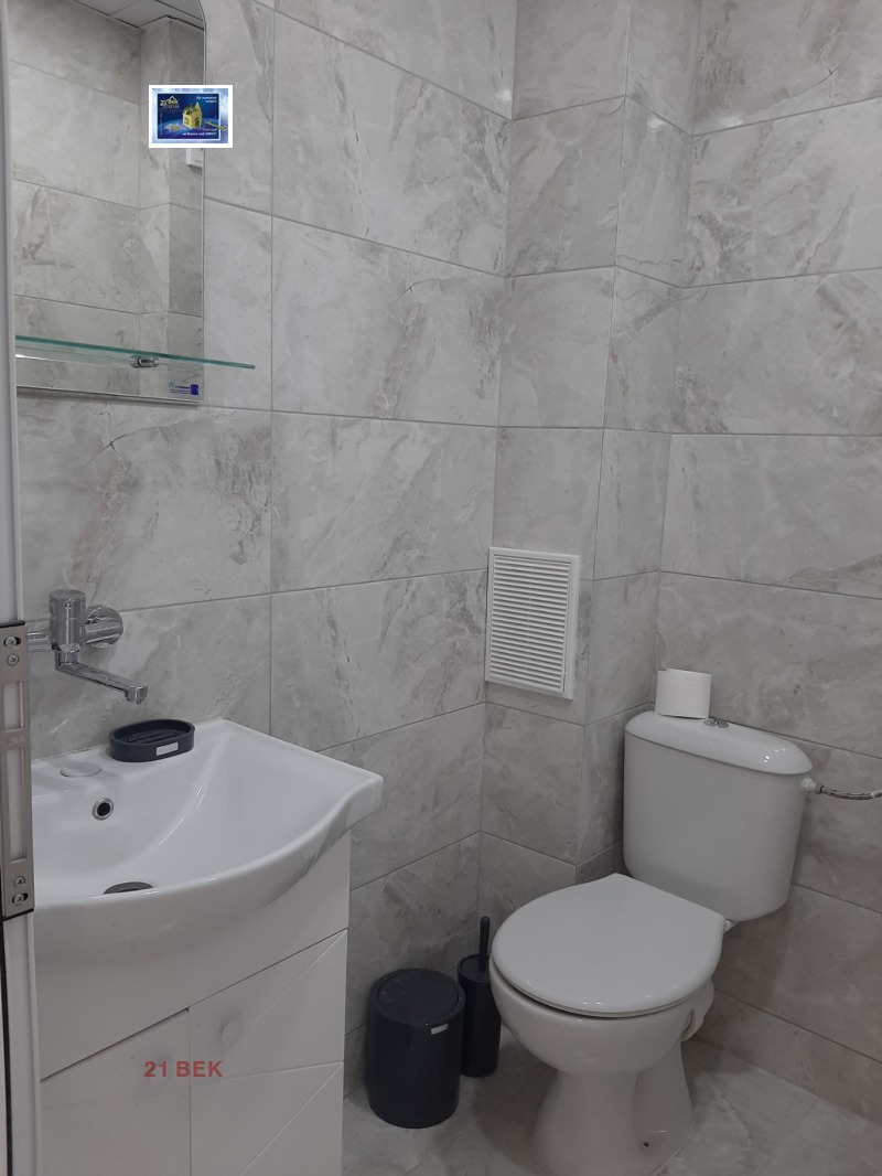 De inchiriat  1 dormitor Plovdiv , Țentâr , 53 mp | 72566461 - imagine [12]