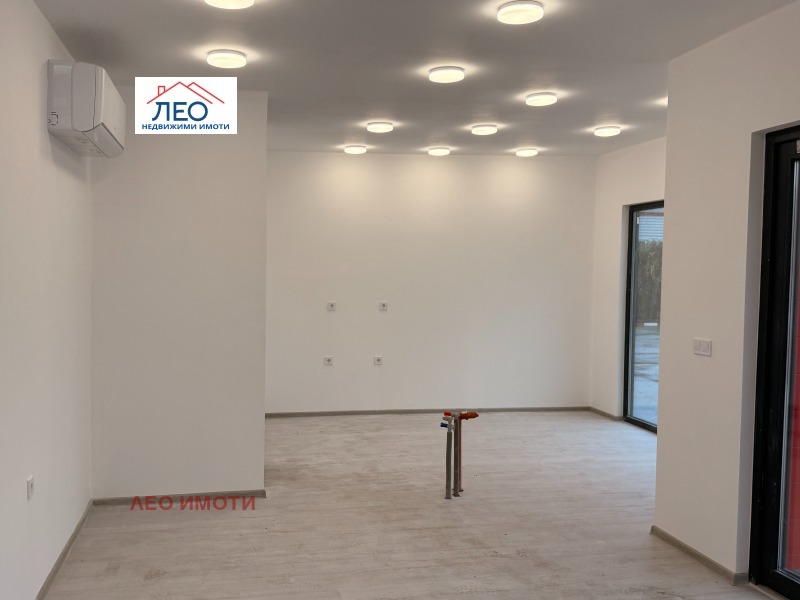 Дава под наем ЗАВЕДЕНИЕ, гр. Севлиево, област Габрово, снимка 9 - Заведения - 52667827