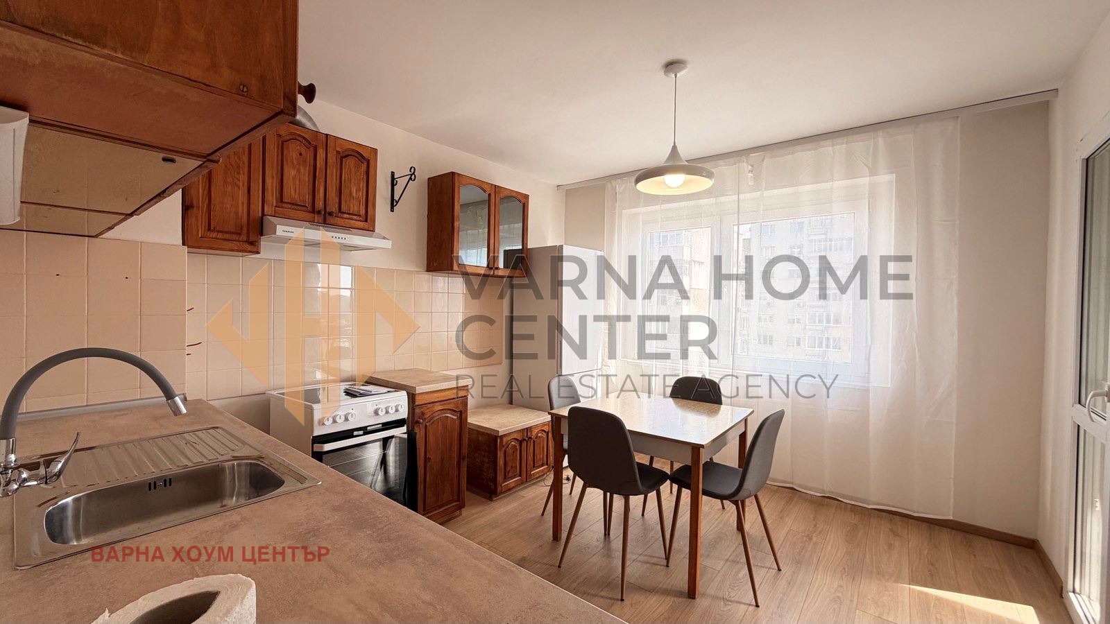 Дава под наем 3-СТАЕН, гр. Варна, Цветен квартал