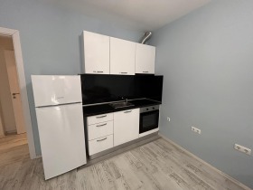 2 camere da letto Zimno kino Trakiia, Varna 10