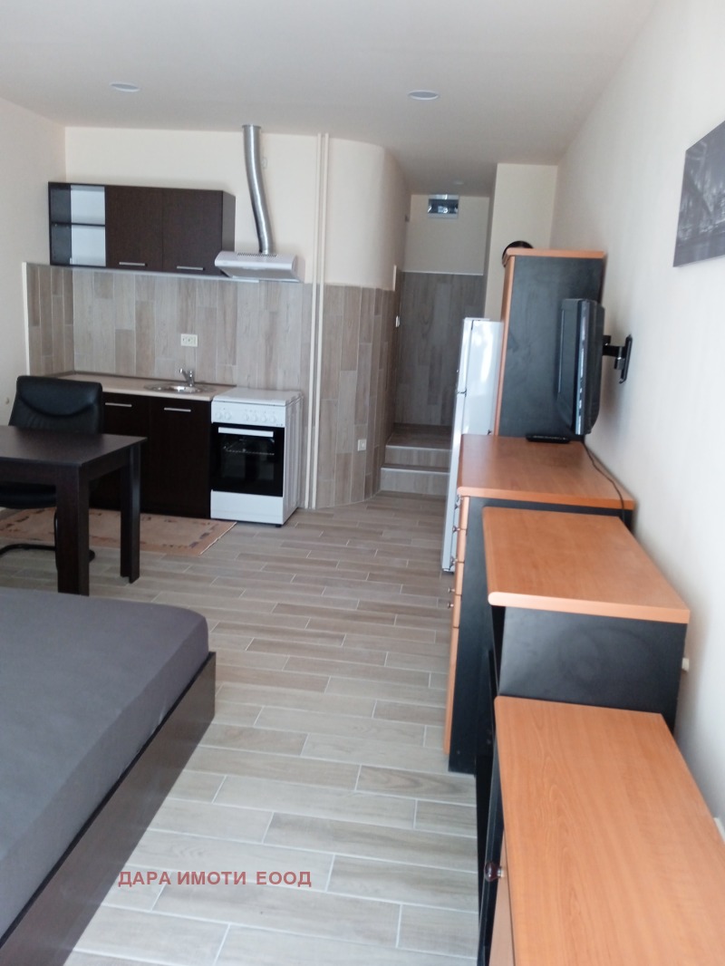Издаје се  Студио Пловдив , Гагарин , 40 м2 | 74949627 - слика [4]