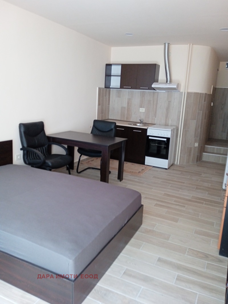 Издаје се  Студио Пловдив , Гагарин , 40 м2 | 74949627 - слика [6]