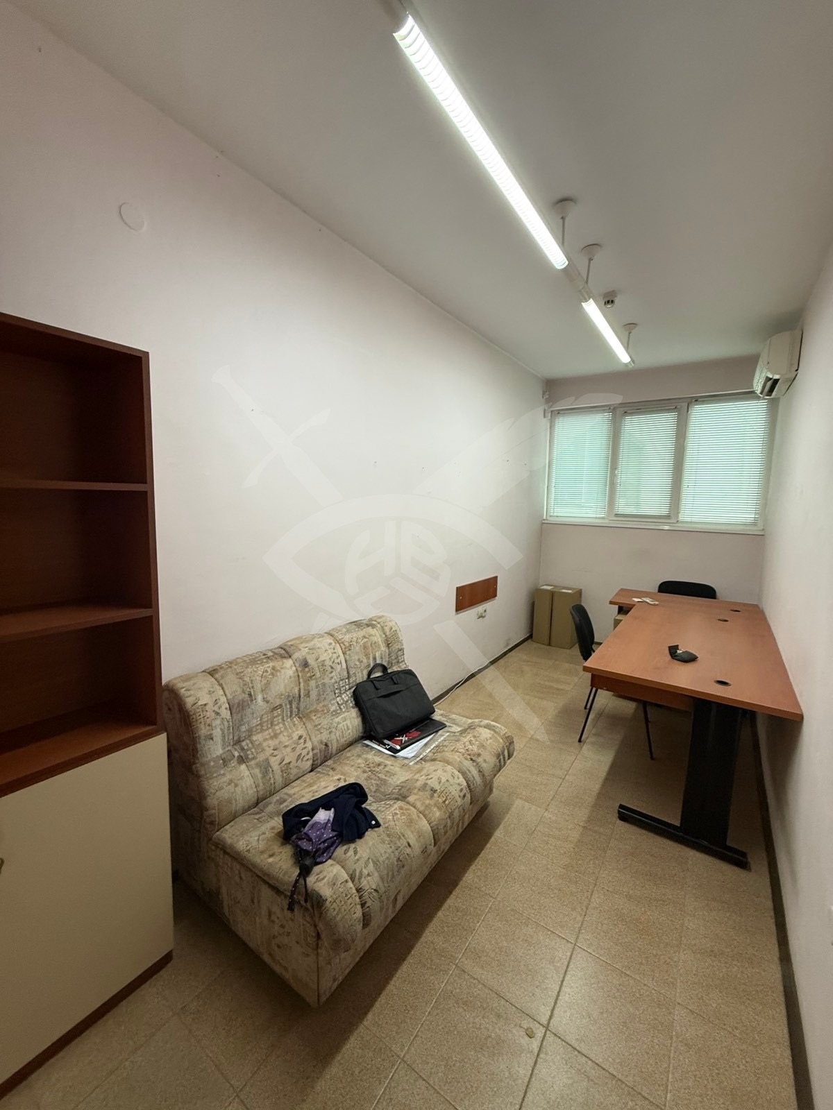 Дава под наем  Офис град Стара Загора , Център , 13 кв.м | 83082390