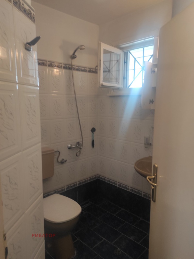 En renta  1 dormitorio Plovdiv , Tsentar , 75 metros cuadrados | 20634312 - imagen [6]