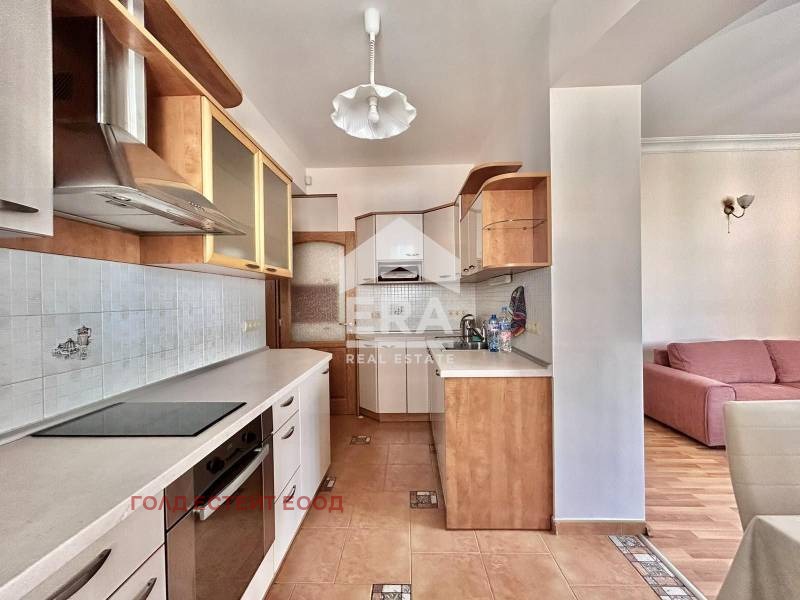 K pronájmu  2 ložnice Sofia , Centar , 101 m2 | 79419618 - obraz [2]