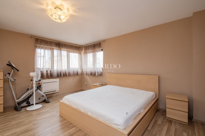 De inchiriat  3+ dormitor Sofia , Țentâr , 280 mp | 93100531 - imagine [9]