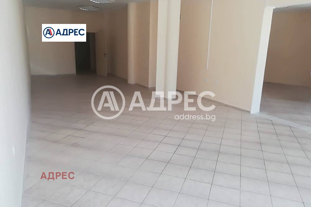Дава под наем МАГАЗИН, гр. Варна, ЖП Гара, снимка 2 - Магазини - 55801607