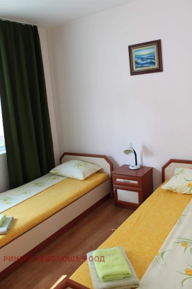 2 Schlafzimmer Pomorie, region Burgas 3