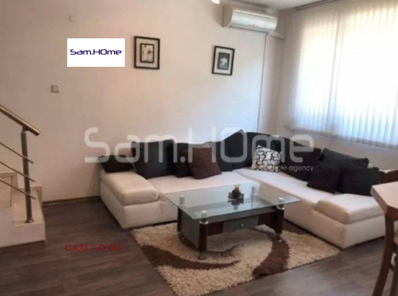 Kiadó  2 hálószobás Varna , Centar , 90 négyzetméter | 77976937
