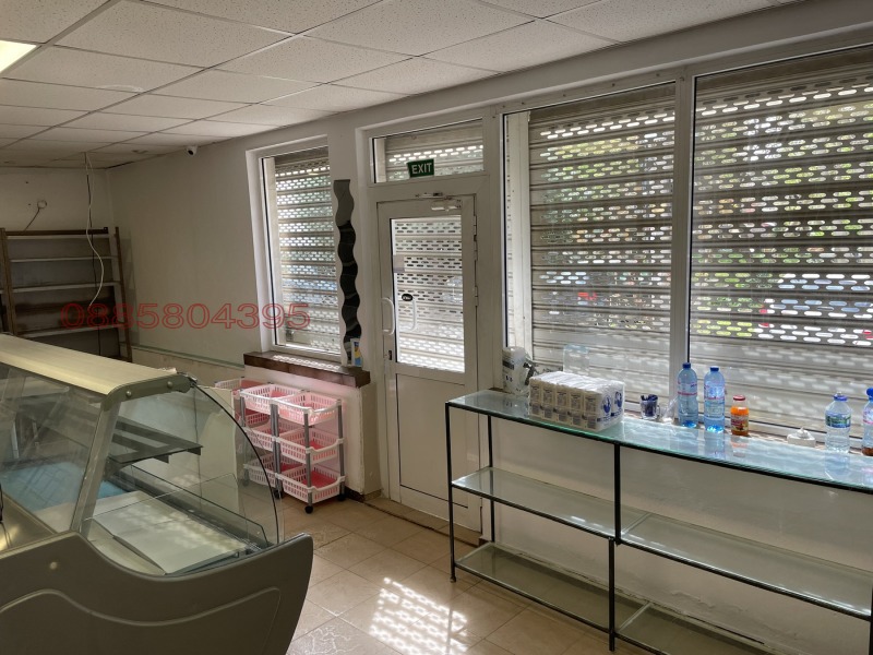 Дава под наем МАГАЗИН, гр. Кърджали, Студен кладенец, снимка 5 - Магазини - 52784900