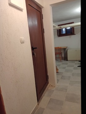 Kamer Iztok, Sofia 4