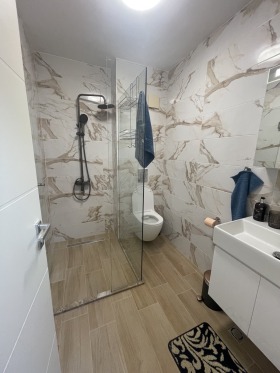 1 chambre Dragalevtsi, Sofia 8