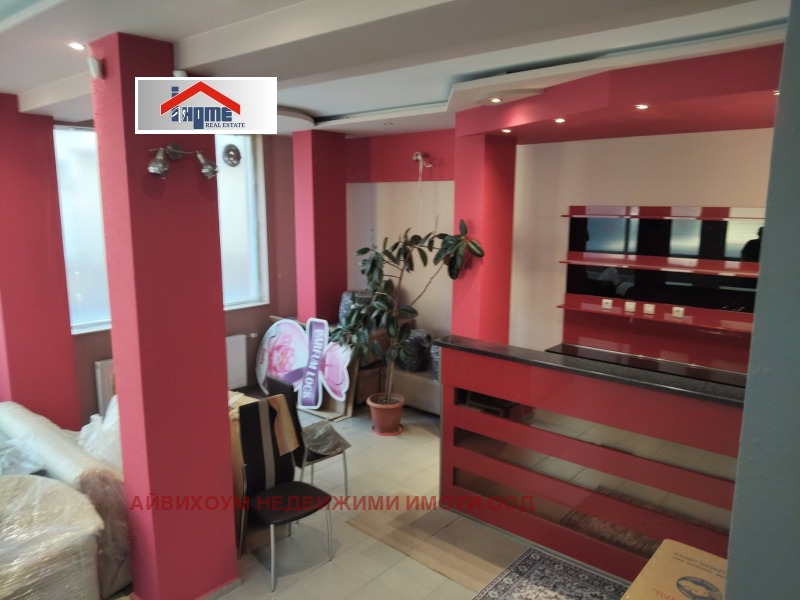 A louer  Bar; Café Pleven , Idealen tsentar , 100 m² | 64124831