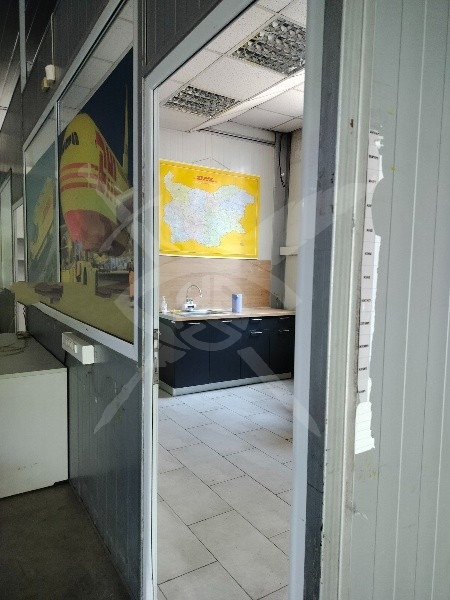 Дава под наем ПРОМ. ПОМЕЩЕНИЕ, гр. Стара Загора, Център, снимка 2 - Производствени сгради - 54607136
