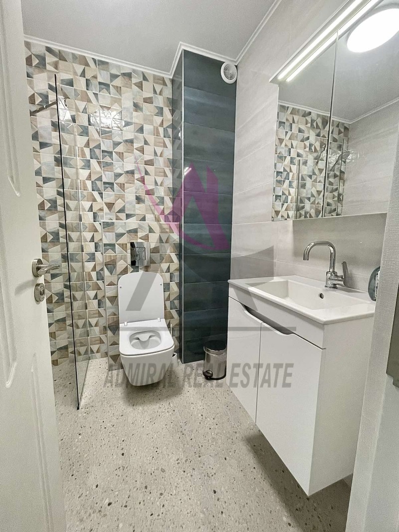 Para alugar  1 quarto Varna , k.k. Sv.Sv. Konstantin i Elena , 67 m² | 38259629 - imagem [4]