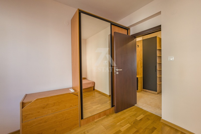 Дава под наем 4-СТАЕН, гр. София, Иван Вазов, снимка 4 - Апартаменти - 52294037