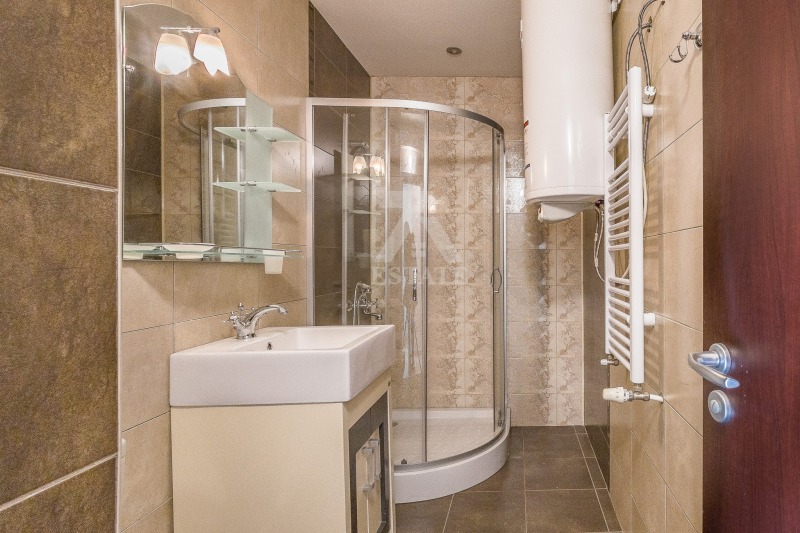 Дава под наем 4-СТАЕН, гр. София, Иван Вазов, снимка 10 - Апартаменти - 52294037