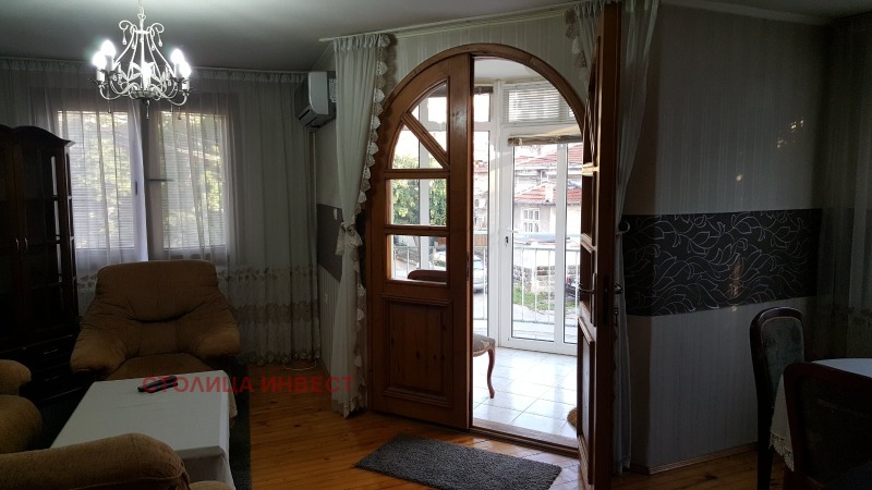 For Rent  2 bedroom Ruse , Tsentar , 101 sq.m | 77387342 - image [2]