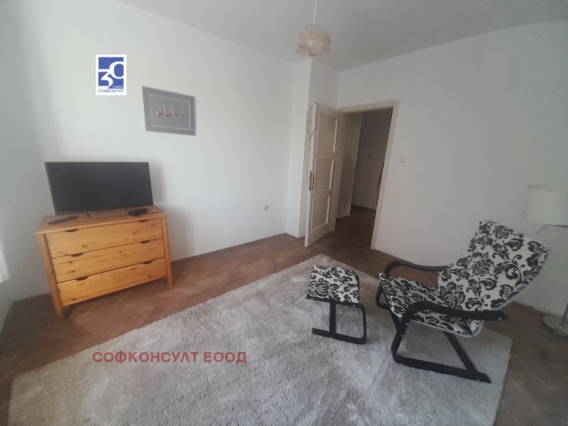 De inchiriat  1 dormitor Sofia , Țentâr , 60 mp | 69137775 - imagine [10]