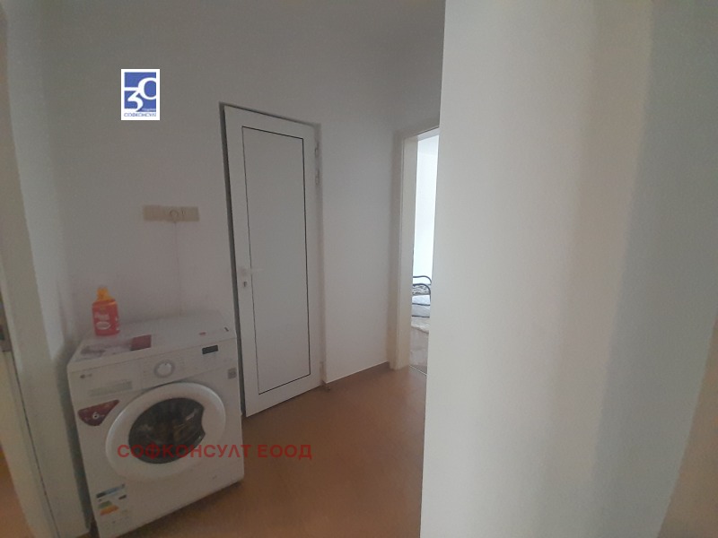 De inchiriat  1 dormitor Sofia , Țentâr , 60 mp | 69137775 - imagine [8]